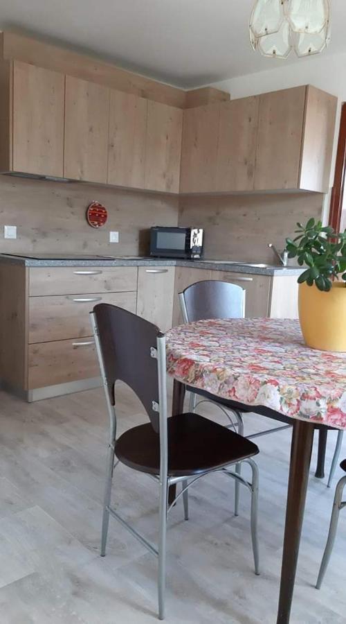 Guesthouse Skofije Ob Parenzani Spodnje Skofije Екстериор снимка